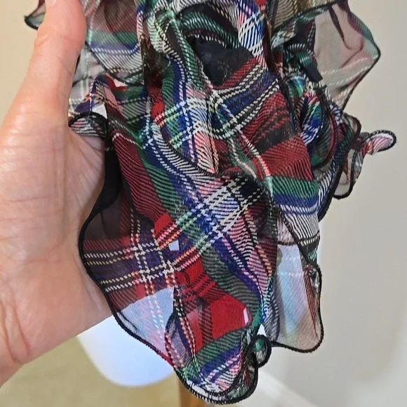 Lauren Ralph Lauren Ruffled Holiday Plaid Oblong Scarf Silk NWT - Picture 7 of 11